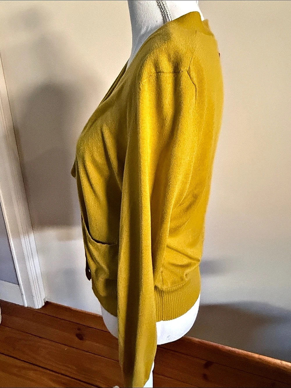Moth - Cardigan - Picture 3 of 5
